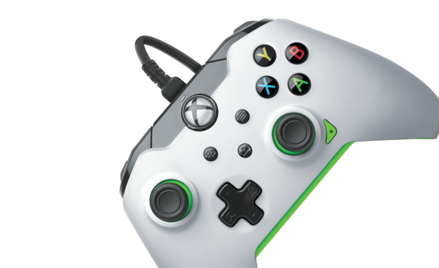 WhiteGreenFront_c4be4a6c-9af7-4491-96eb-4025c94a56e4 1